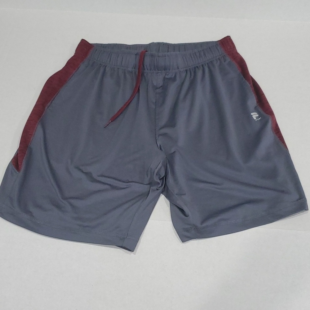 NWOT Fila Sport shorts with side pockets size Medium